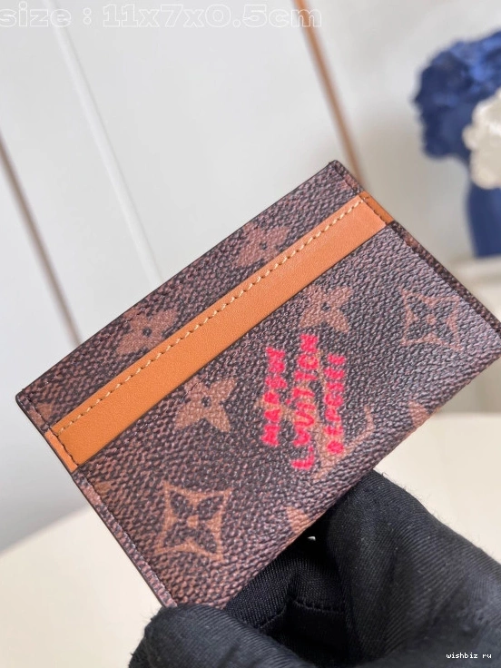 WIS VUITTON HOLDER-11*7*0.5cm CARD LOUIS 0126